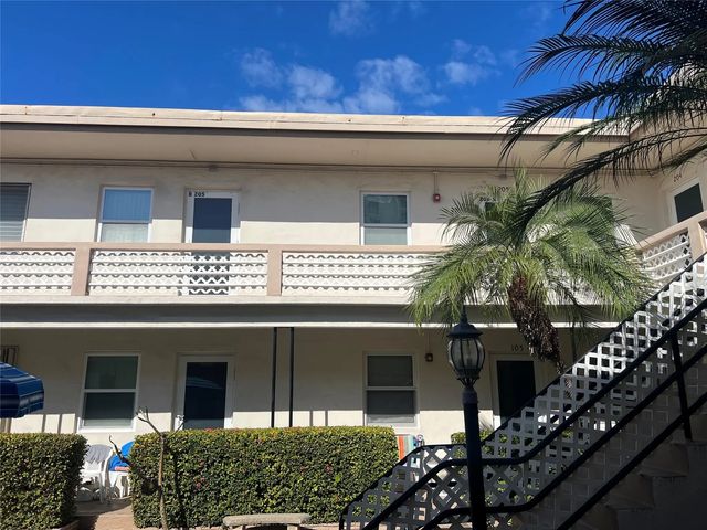1315 N Ocean Drive #205, Hollywood