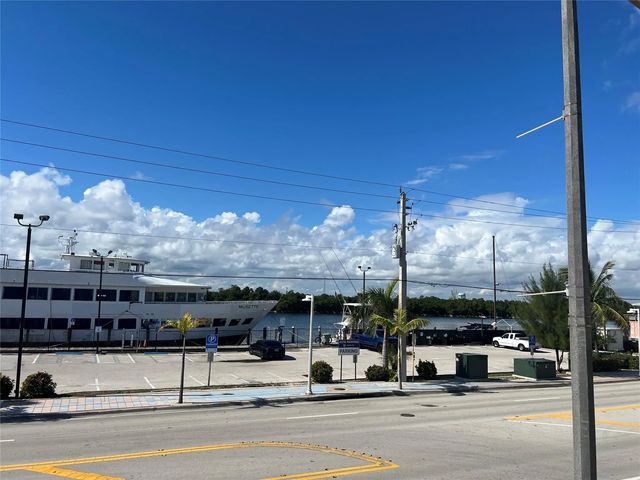 2 of 14 - 1315 N Ocean Drive #205, Hollywood, FL