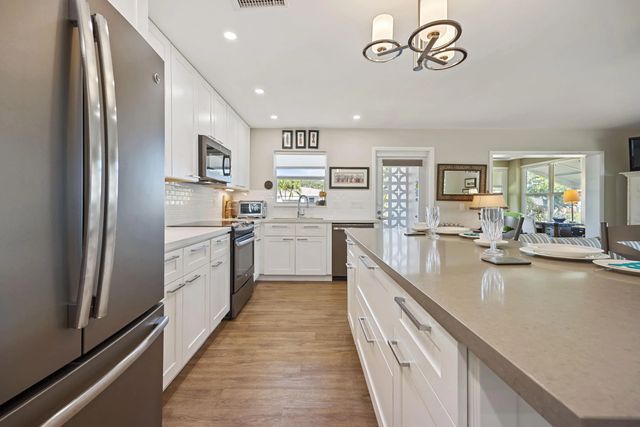 5 of 20 - 200 South Boulevard #a, Boynton Beach, FL
