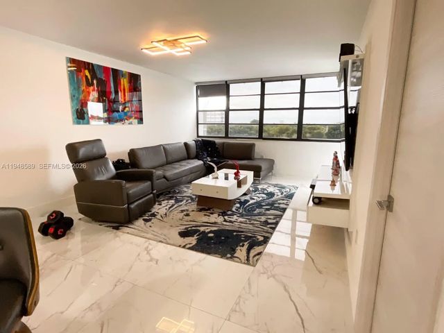 4 of 19 - 1301 Ne Miami Gardens Drive #501w, Miami, FL
