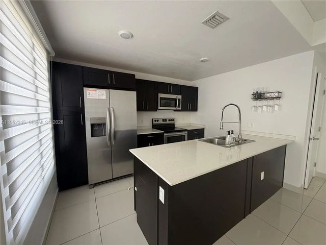 2 of 29 - 25912 Sw 139th Court, Homestead, FL
