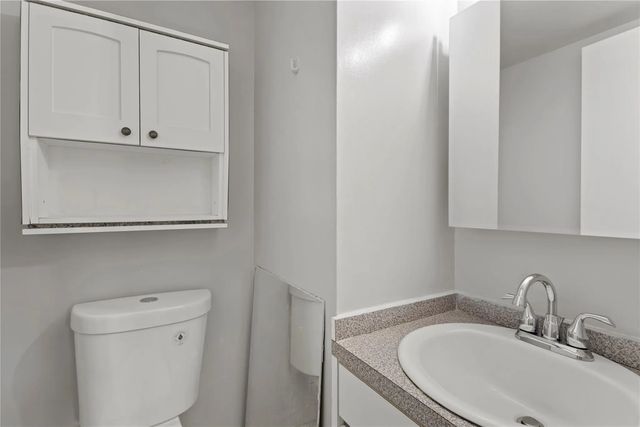 5 of 29 - 4101 Nw 26th Street #161, Lauderhill, FL