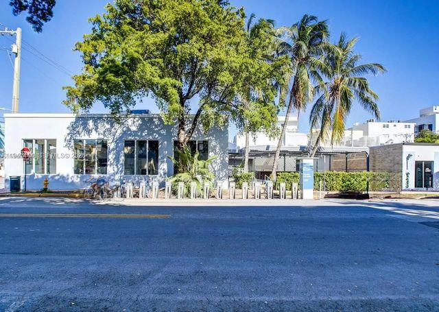 2 of 19 - 555 Jefferson Avenue, Miami Beach, FL