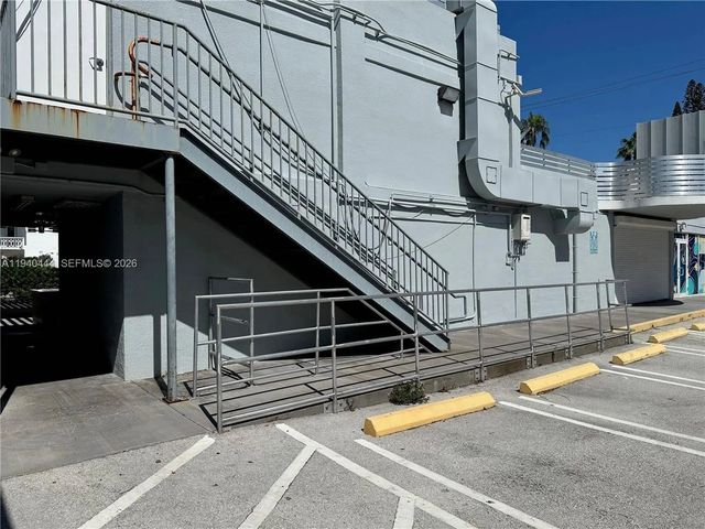 4 of 19 - 555 Jefferson Avenue, Miami Beach, FL