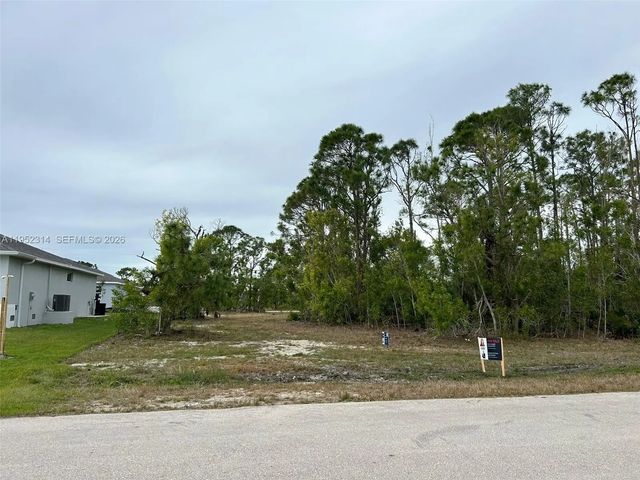 4732 Nw 39 Place, 