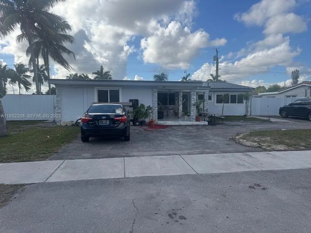 19700 Nw 6th Place, Miami Gardens