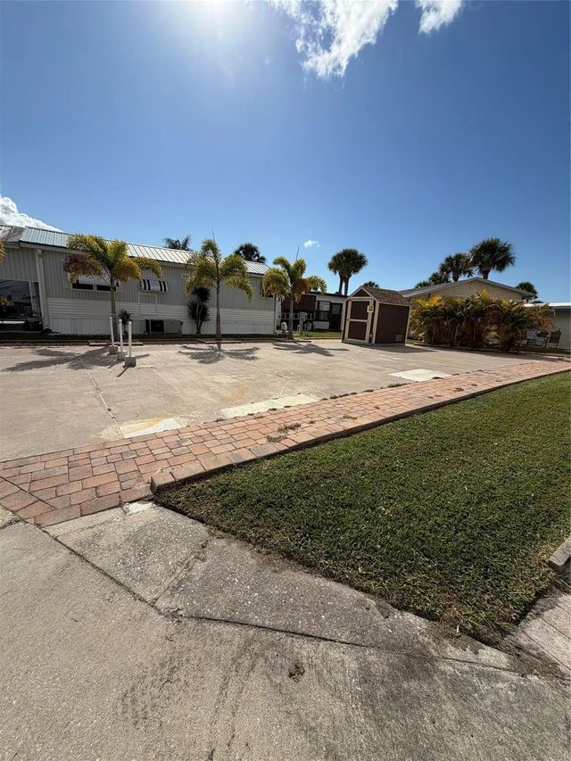 2 of 24 - 6614 Se 53rd Lane, Okeechobee, FL