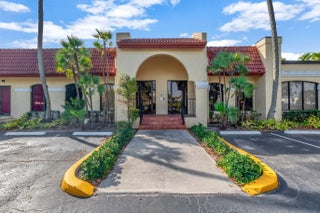 Photo of Listing #R11157670