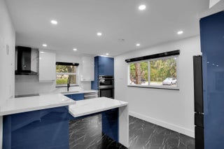 Photo of Listing #F10546179