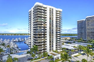 Photo of Listing #R11157694