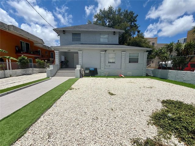 2 of 17 - 529 Sw 3rd Street, Miami, FL