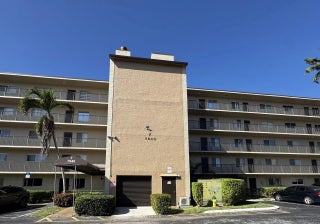 Photo of Listing #F10548436