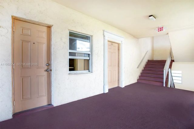 4 of 50 - 4151 Nw 41st Street #301, Lauderdale Lakes, FL