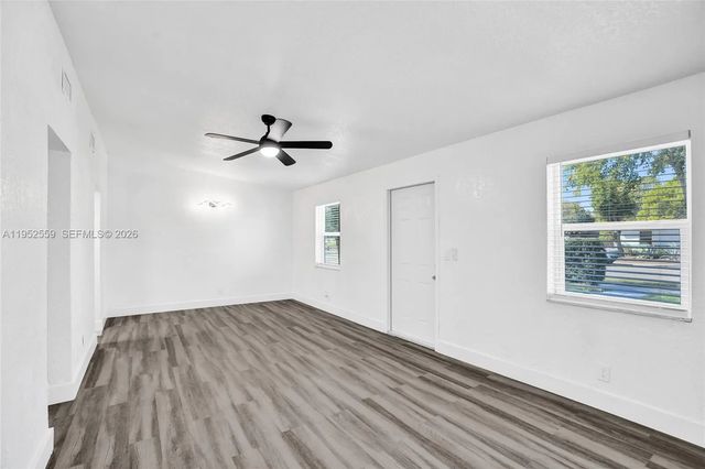 5 of 41 - 1582 Nw 5th Avenue, Pompano Beach, FL