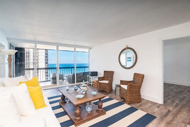5 of 37 - 5380 N Ocean Drive #15g, Singer Island, FL