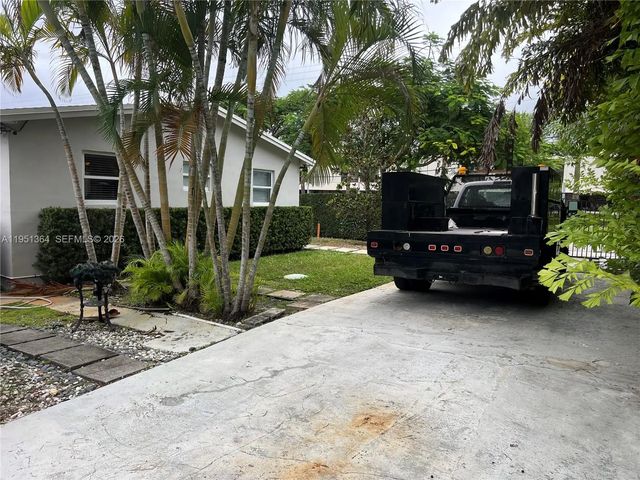 4250 Sw 71st Avenue, Miami