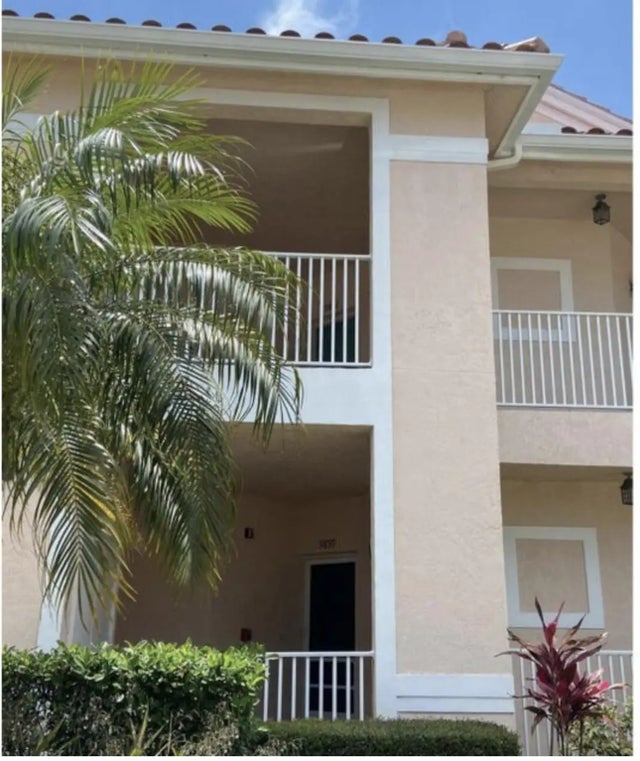 Photo of Listing #R11157811