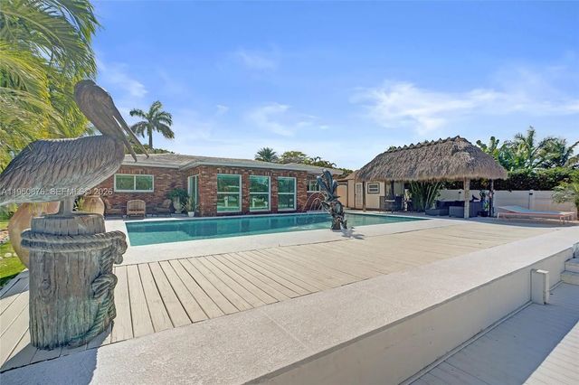 5 of 48 - 1995 N Hibiscus Drive, North Miami, FL
