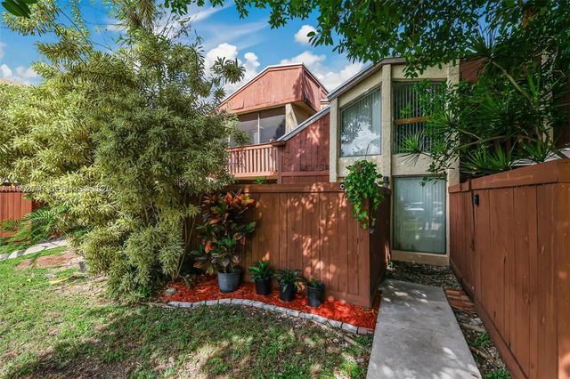 7014 Sw 114th Place #c53, Miami