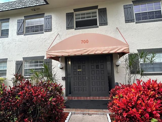 5640 Sw 3rd Place #212, Margate