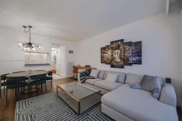 5 of 38 - 1435 Brickell Avenue #3510, Miami, FL