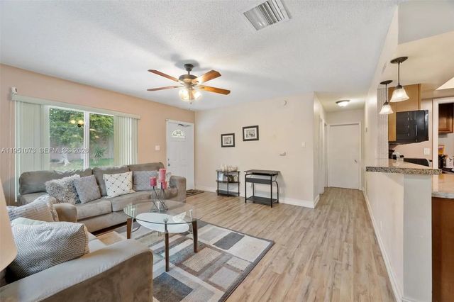 4 of 19 - 4714 Nw 50th Court, Tamarac, FL