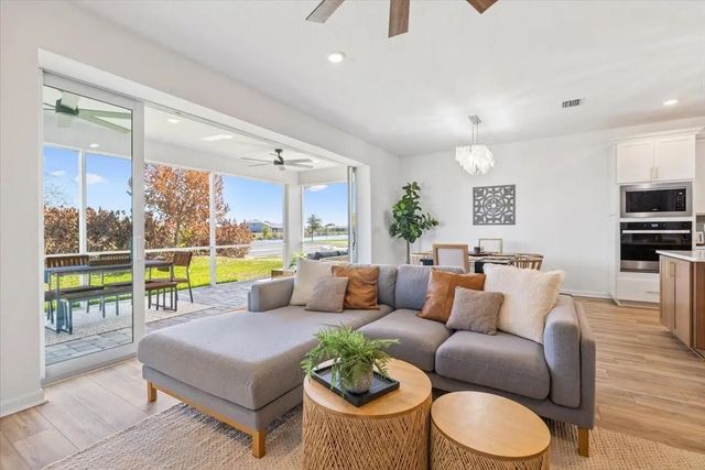 4 of 90 - 4597 Nautilus Circle, Vero Beach, FL
