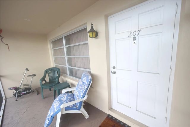 601 Pine Drive #207, Pompano Beach
