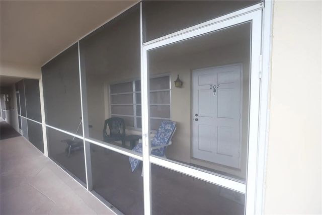 3 of 21 - 601 Pine Drive #207, Pompano Beach, FL
