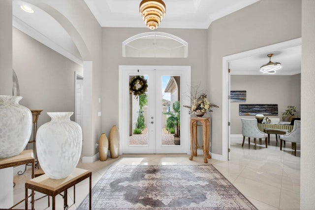 Photo of Listing #R11157997