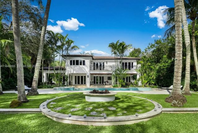 2 of 32 - 5002 Sw 86th Street, Miami, FL