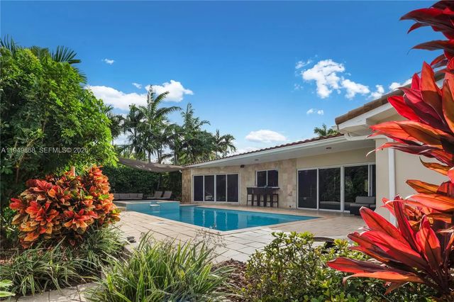 4 of 23 - 1155 S Biscayne Point Road, Miami Beach, FL