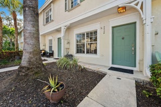 Photo of Listing #R11158050