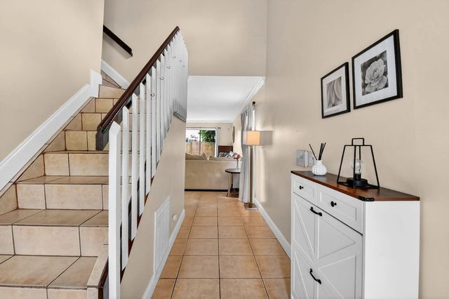 5 of 43 - 5812 Thisledown Court, West Palm Beach, FL