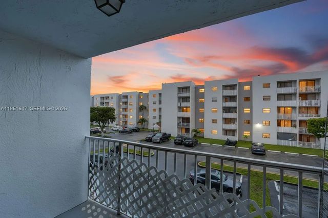 8145 Nw 7th Street #315, Miami