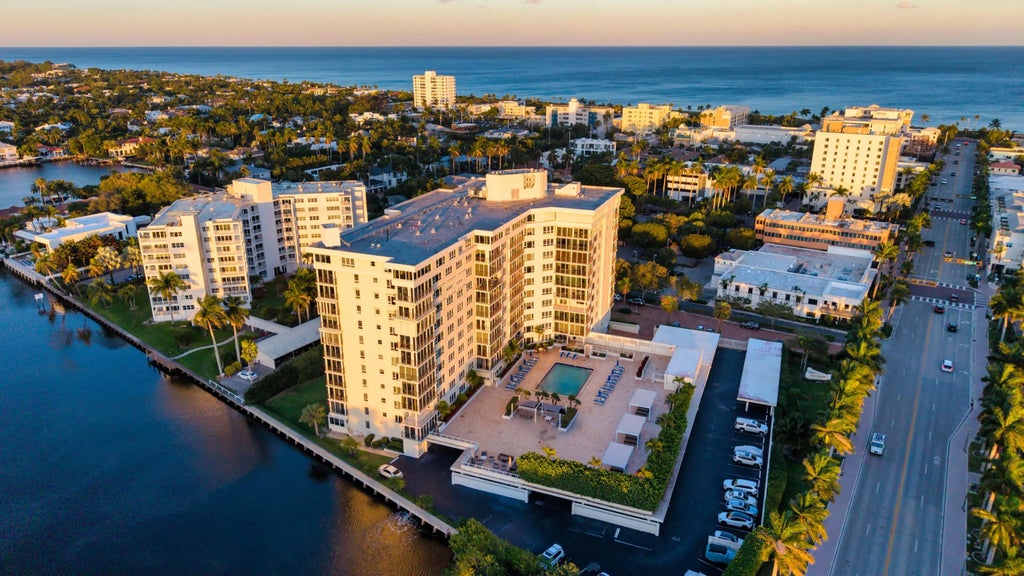 50 East Road #12g (penthouse), Delray Beach