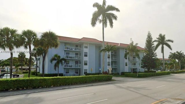405 S Pine Island Road #202d, Plantation