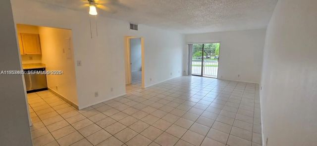 5 of 13 - 405 S Pine Island Road #202d, Plantation, FL
