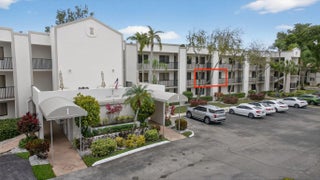 Photo of Listing #R11158181