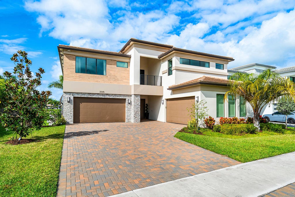 20145 Castle Stuart Avenue, Boca Raton