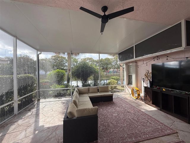 5 of 36 - 2824 Waters Edge Circle, Greenacres, FL