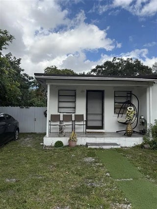 Photo of Listing #F10548193