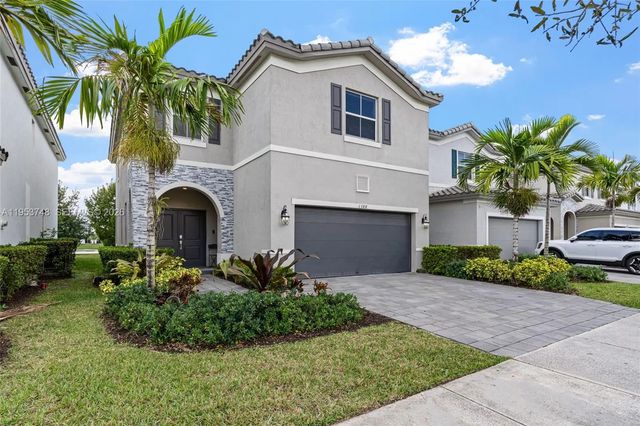 3 of 48 - 1388 Se 27th Terrace, Homestead, FL