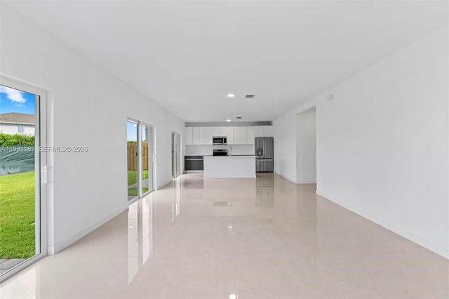 5 of 27 - 13361 Sw 272nd Lane, Homestead, FL