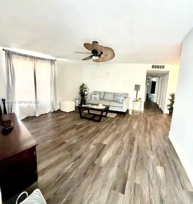 5 of 13 - 2850 Ne 14th St Causeway #110b, Pompano Beach, FL