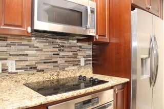 Photo of Listing #R11158359