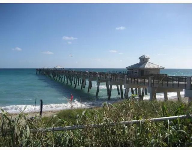 900 Juno Ocean Walk F1, Juno Beach