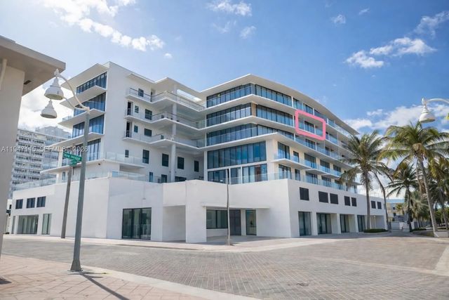 2 of 18 - 3319 N Ocean Drive #607, Hollywood, FL