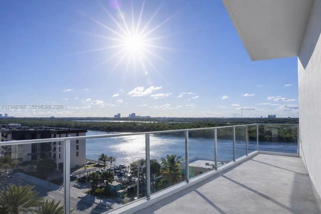 5 of 18 - 3319 N Ocean Drive #509, Hollywood, FL