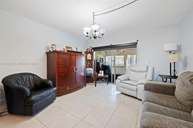 4 of 30 - 2772 Dudley Drive E #d, West Palm Beach, FL